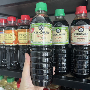 Nước Tương Ít Muối Kikkoman Less Salt Soy Sauce 600ml F101852