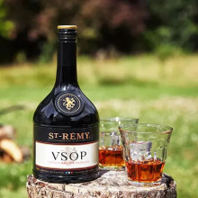 Rượu St-Rémy VSOP 700ml