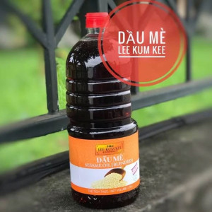 Dầu mè Lee Kum Kee Seasame Oil 1.75 lít