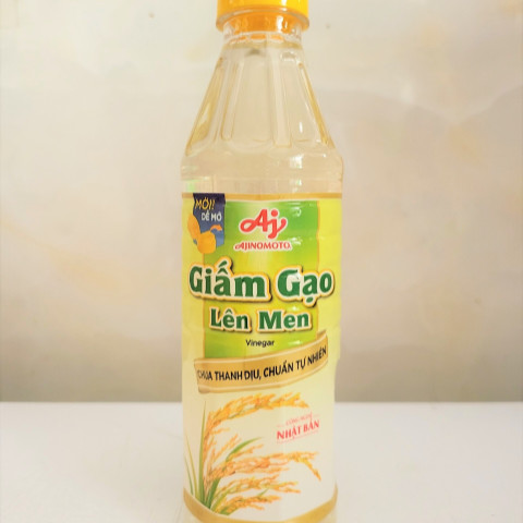 Giấm gạo Lisa Ajinomoto 400ml