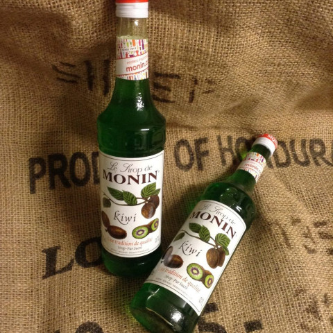 Siro Monin Kiwi Syrup 700ml