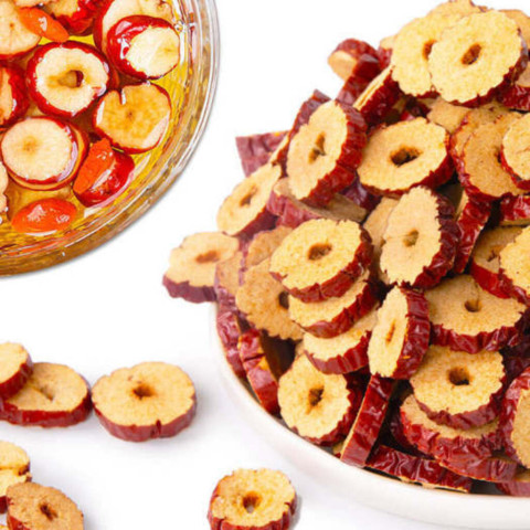 Táo Đỏ Cắt Lát Sấy Khô 500g