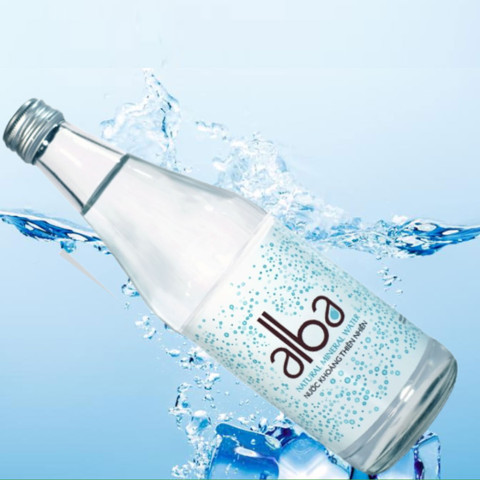 Nước Khoáng Không Ga Chai Thuỷ Tinh Alba 450ml