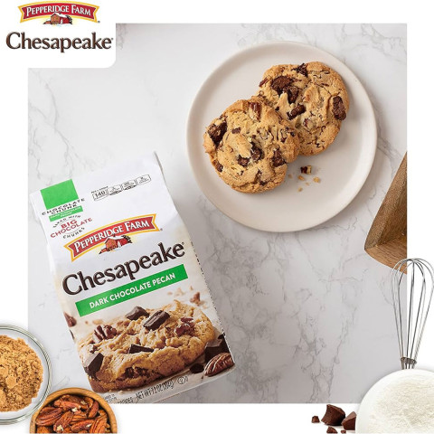Bánh quy sôcôla đen và hạt hồ đào Pepperidge Farm 204g