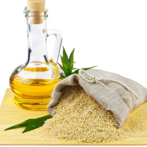 Dầu mè xá can 4kg