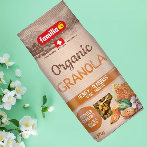 Ngũ cốc hữu cơ mật ong và hạnh nhân Familia 375g F122091