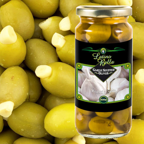 Trái ô liu nhân tỏi Latino Bella Garlic Stuffed Olives 235g F122119