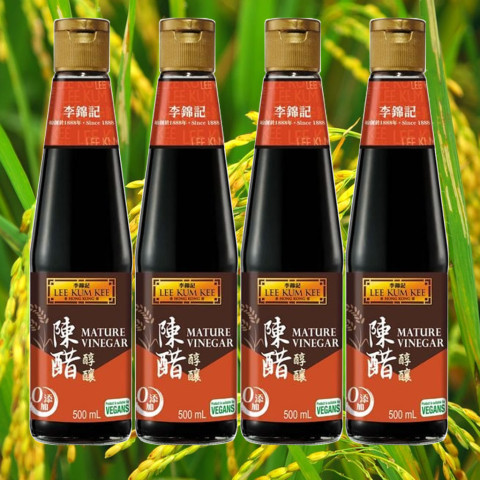 Giấm đen Lee Kum Kee Mature Vinegar 500ml