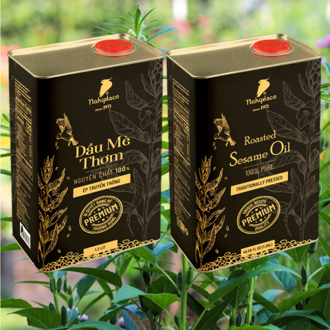 Dầu mè thơm nguyên chất Nakydaco hộp thiếc 1.2L