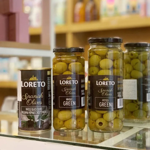 Quả ôliu xanh có nhân Loreto Whole Green Olives 440g