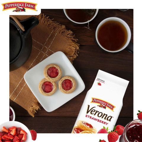 Bánh vị dâu Pepperidge Farm Verona Strawberry 191g