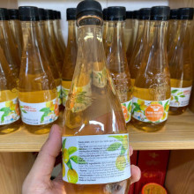 Giấm Táo Mèo Kim Ngân chai 450 ml