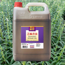 Dầu mè Lee Kum Kee can 5 lít