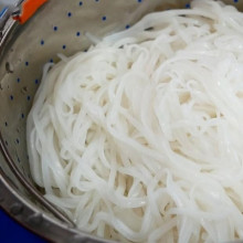 Hủ tiếu tươi sợi dai