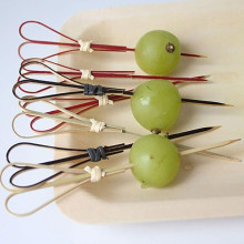 Tăm tre xiên trang trí trái tim 12cm