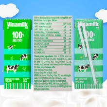 Sữa tươi tiệt trùng có đường Vinamilk 180ml