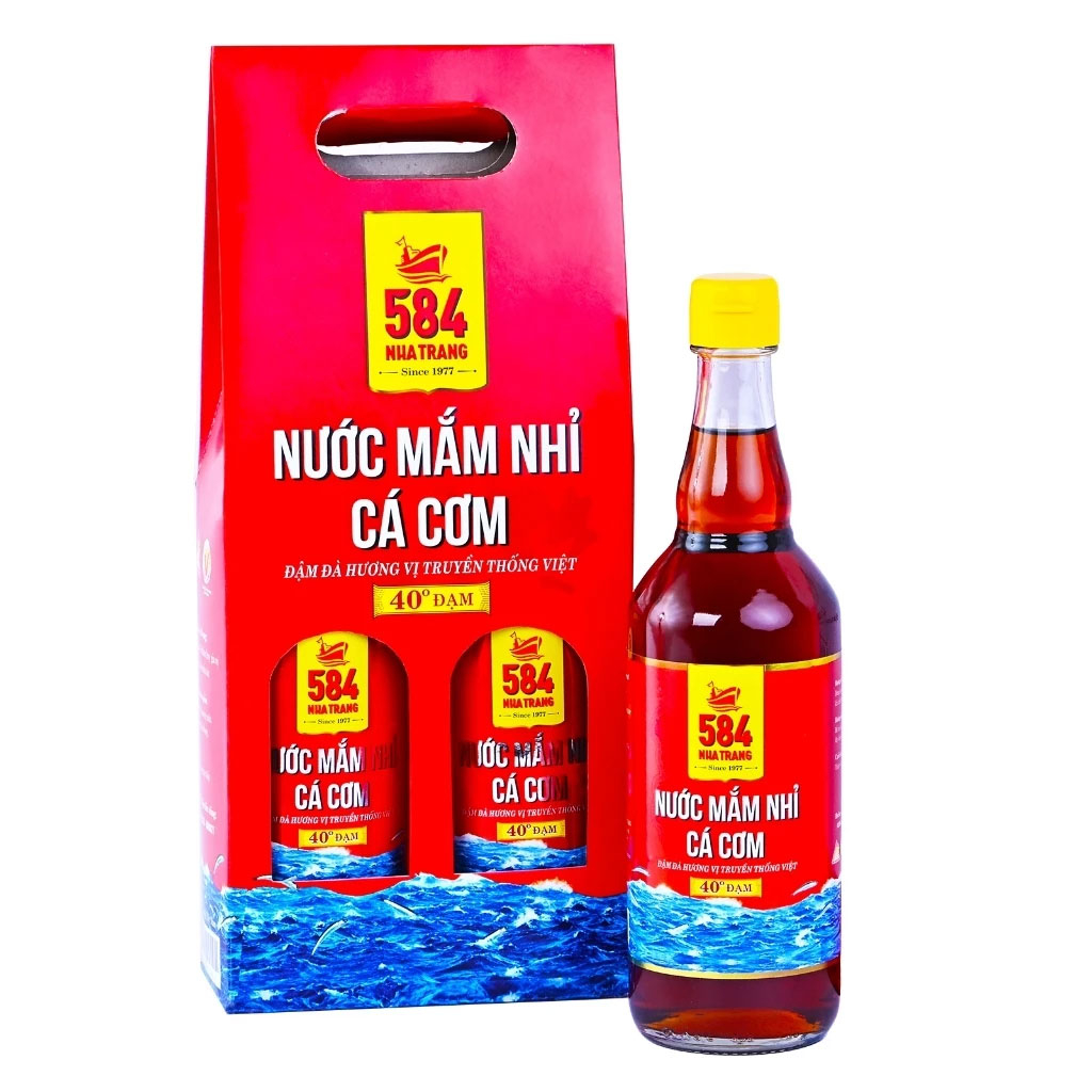 Nước Mắm Nhỉ Cá Cơm 584 Nha Trang 35N chai 510ml