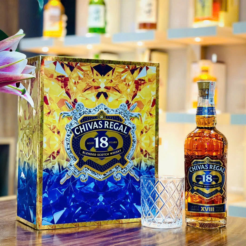 Rượu Chivas 18 Năm