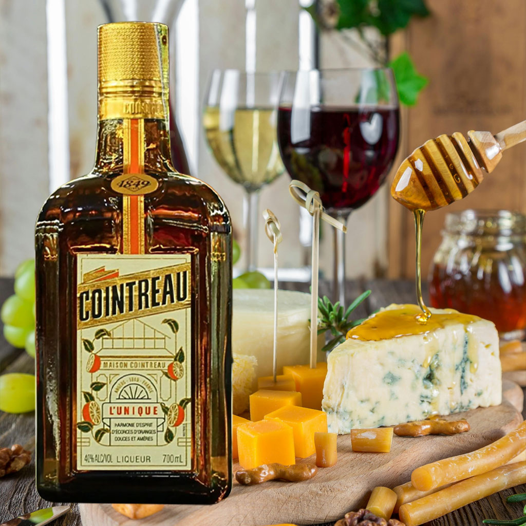 Rượu mùi Pháp Cointreau Liqueur 40% chai 700ml