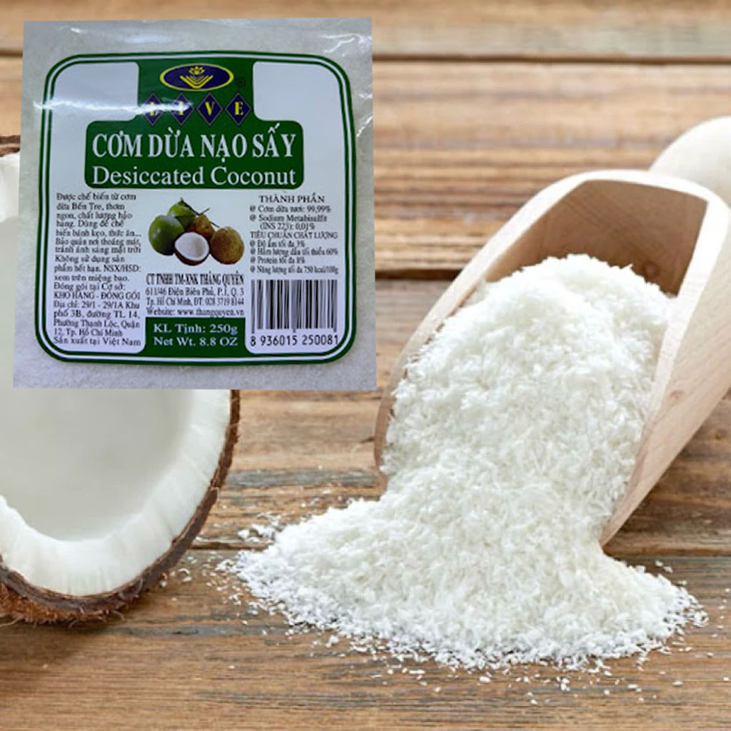 Cơm dừa sấy khô Thăng Quyên 250g