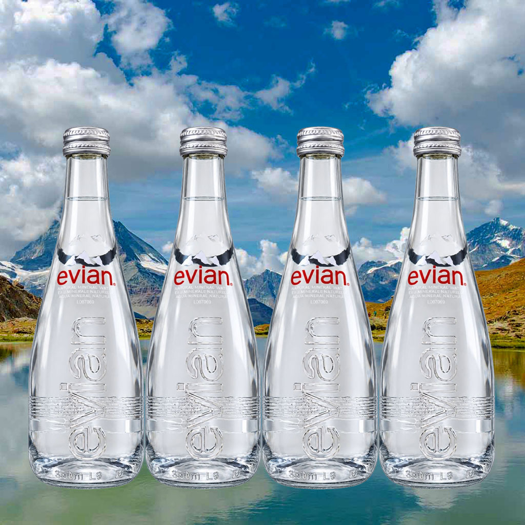 Nước khoáng thiên nhiên Evian chai thủy tinh 330ml B130281