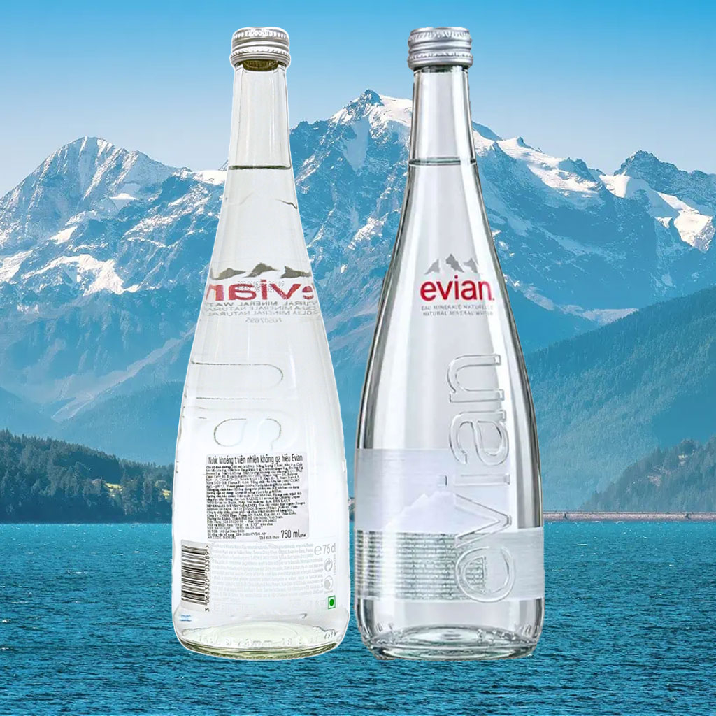 Nước khoáng thiên nhiên Evian chai thủy tinh 750ml B130282