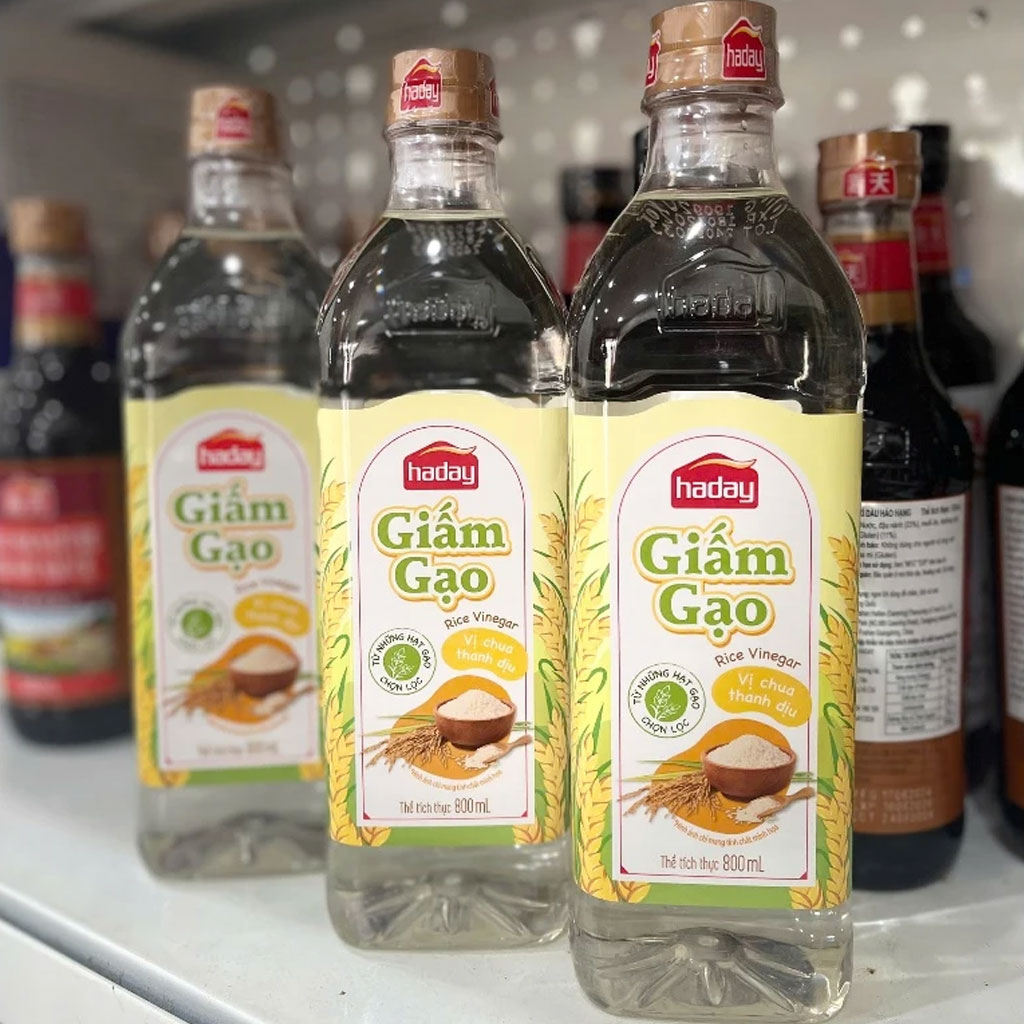 Giấm gạo Hải Thiên chai 800 ml