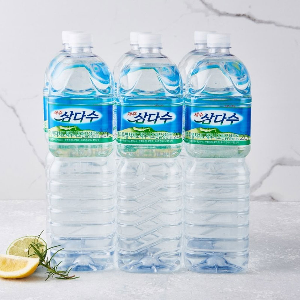 Nước Khoáng Thiên Nhiên Jeju Samdasoo 2 lít
