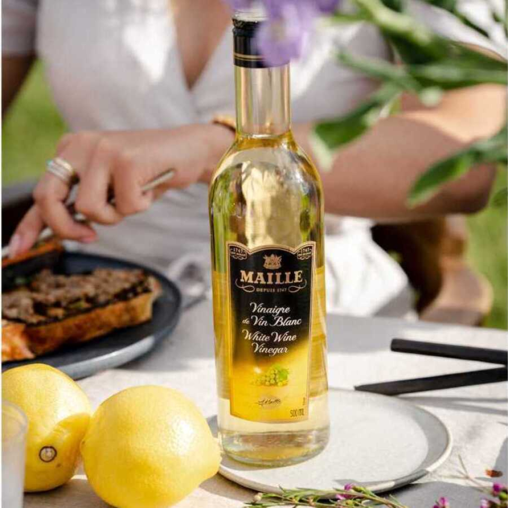 Giấm rượu trắng Maille White Wine Vinegar 500ml F102048