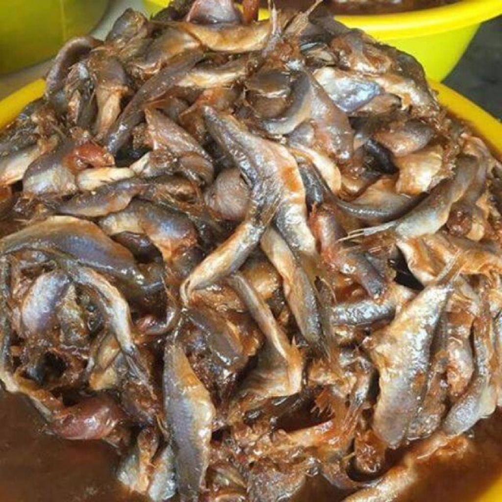 Mắm cá linh