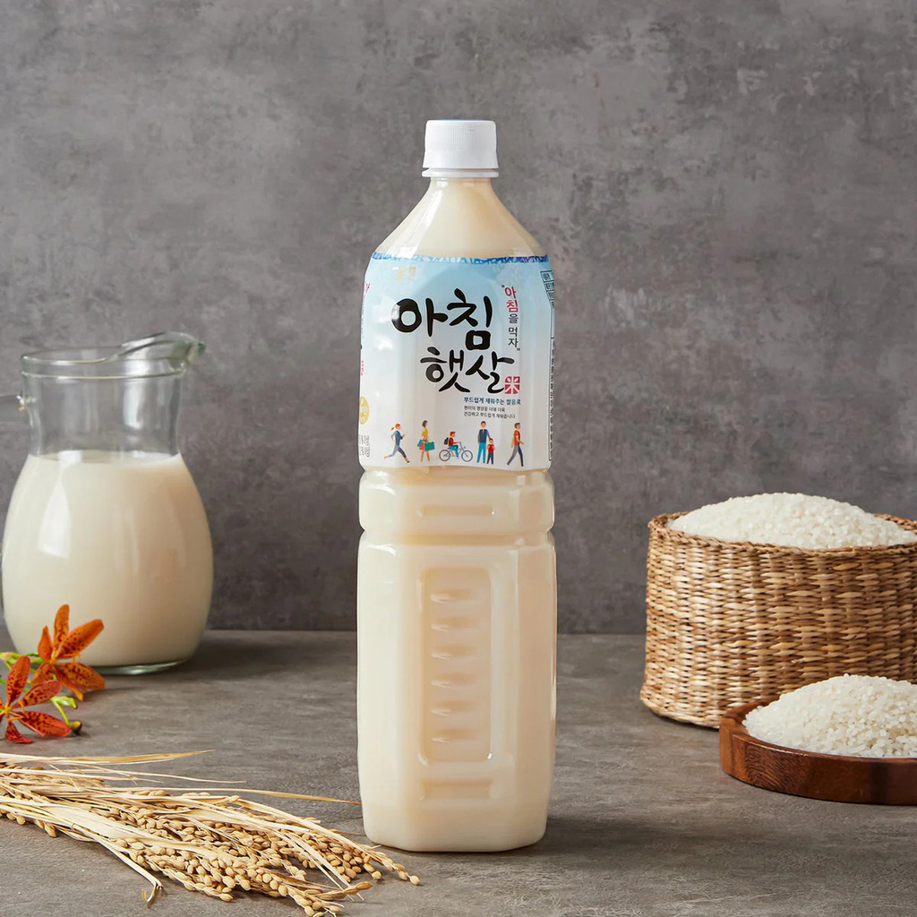 Nước gạo rang Woongjin Hàn Quốc 1.5L