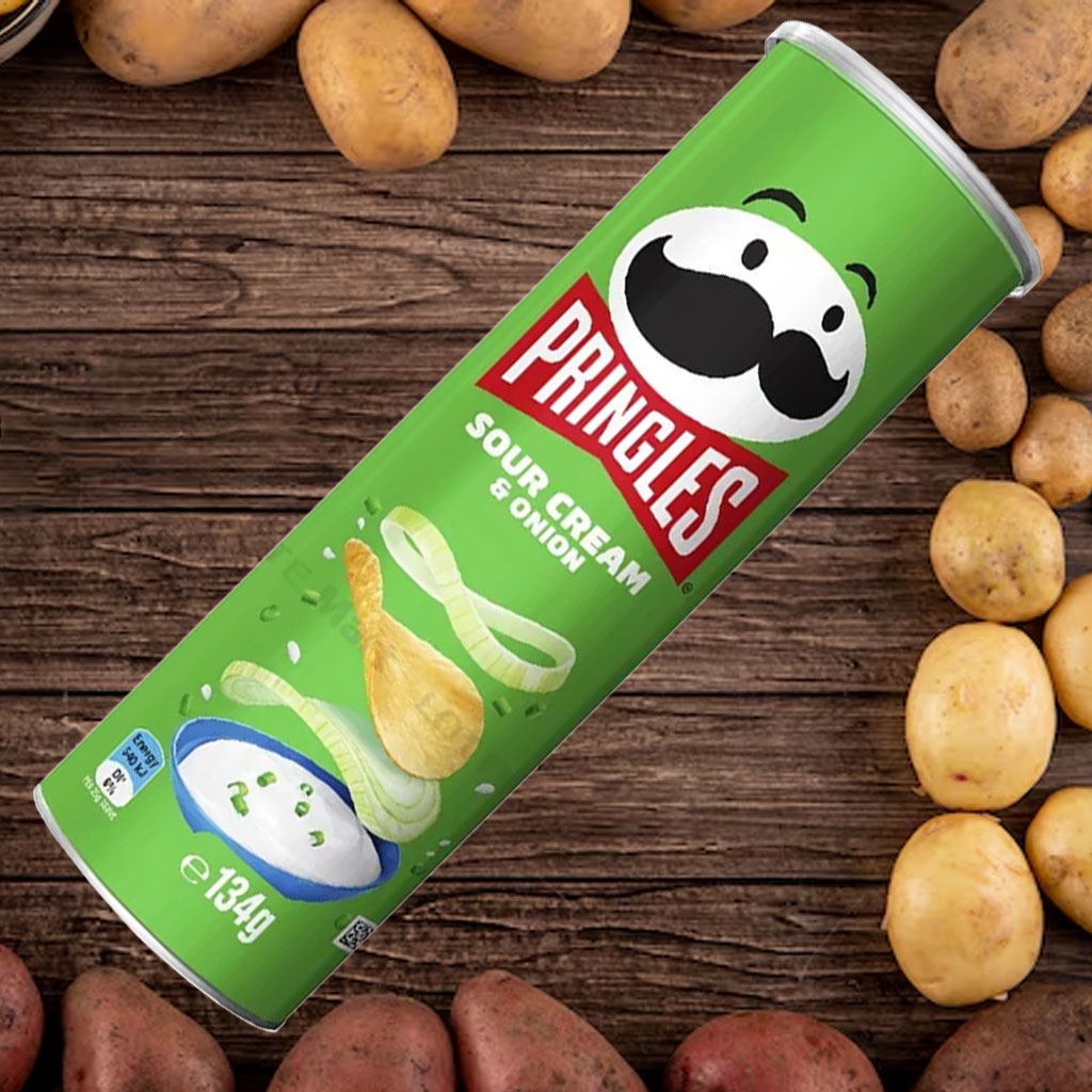 Khoai Tây Chiên Pringles Sour Cream & Onion 134g