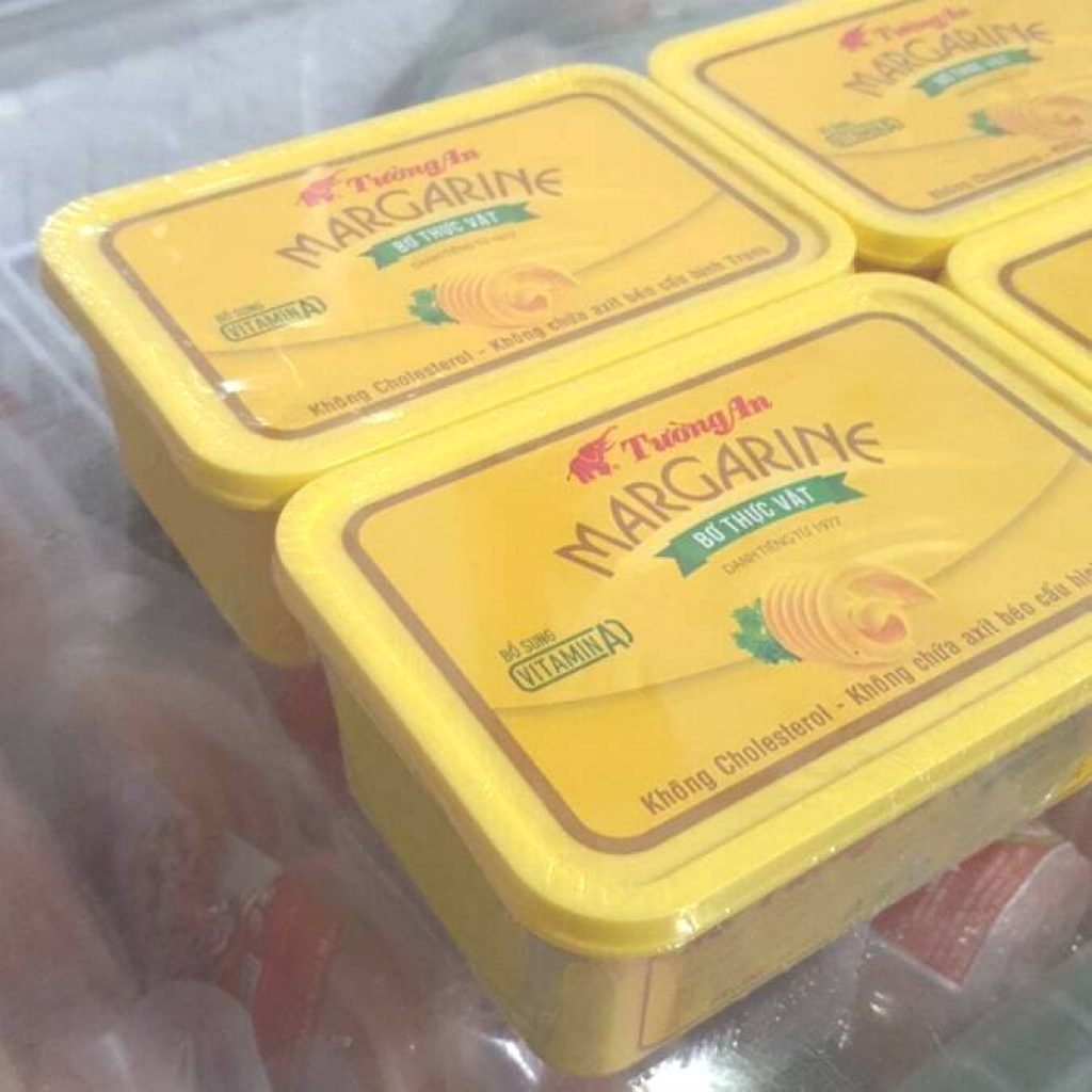 Bơ thực vật Tường An hộp 800g