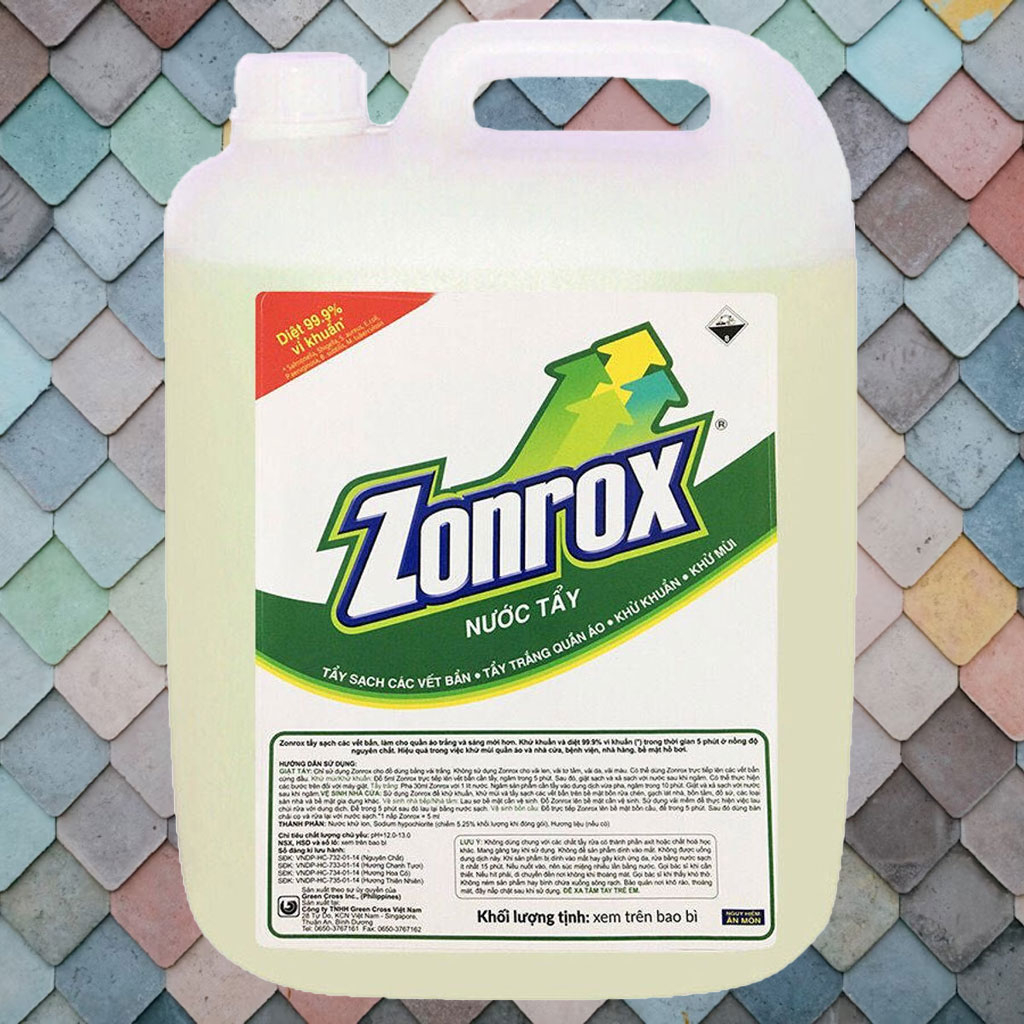 Nước tẩy Zonrox can 5 lít