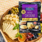 Phô mai Emborg Vintage Cheddar khối 200g F122848