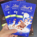 Sôcôla sữa nhân hạnh nhân Lindt Swiss Classic 100g F118852