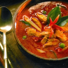 Cà ri đỏ Thái MaePranom Red Curry Paste 380g