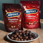 Bánh bi sôcôla đen McVitie's Digestive Nibbles 80g Bánh bi sôcôla đen McVitie's Digestive Nibbles 80g